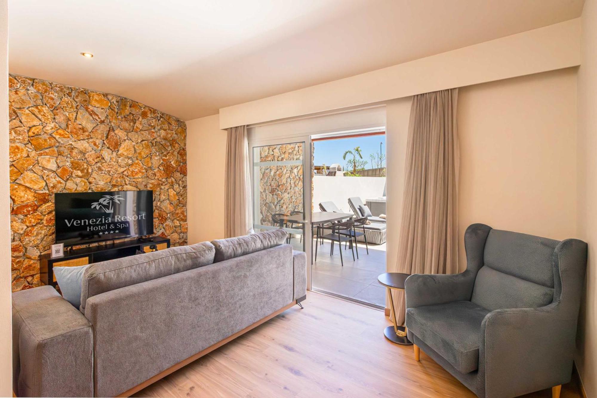 Venezia Luxury Living Villas, פליראקי מראה חיצוני תמונה