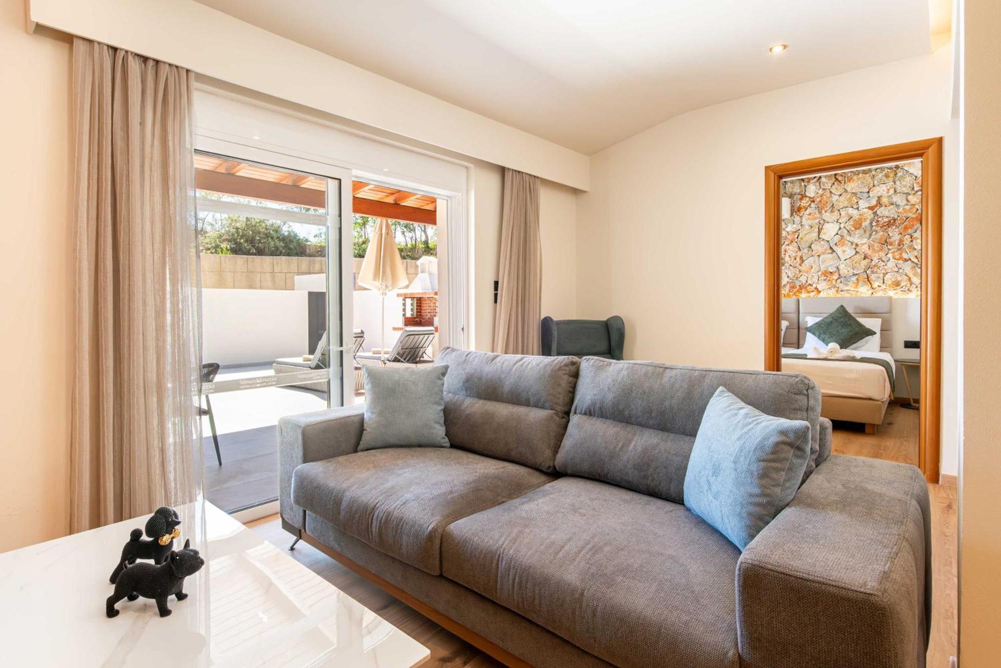 Venezia Luxury Living Villas, פליראקי מראה חיצוני תמונה