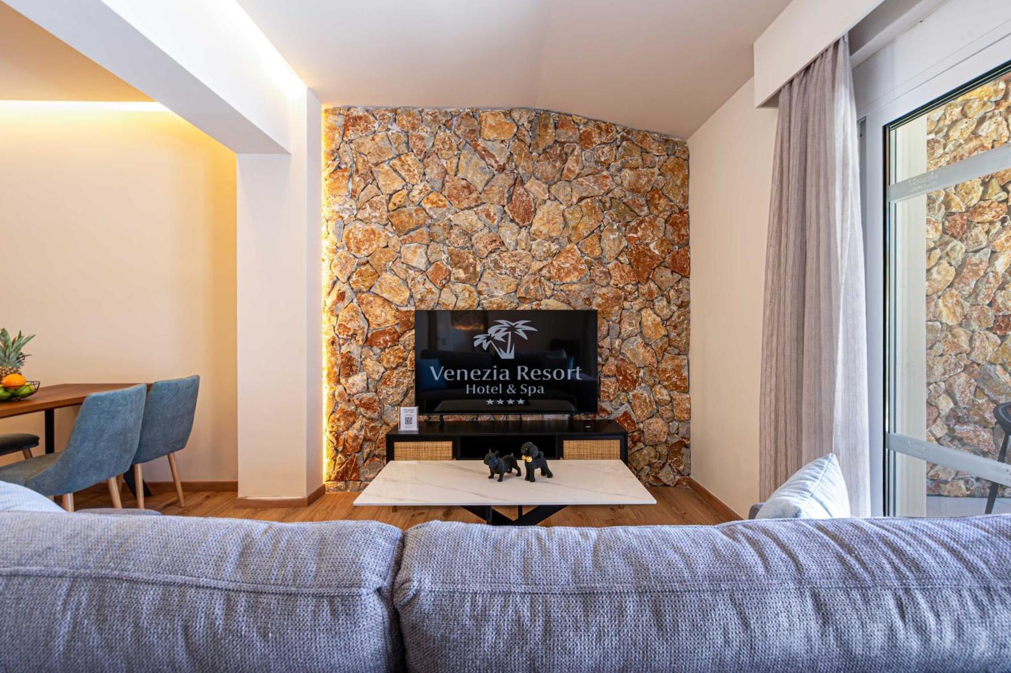 Venezia Luxury Living Villas, פליראקי מראה חיצוני תמונה